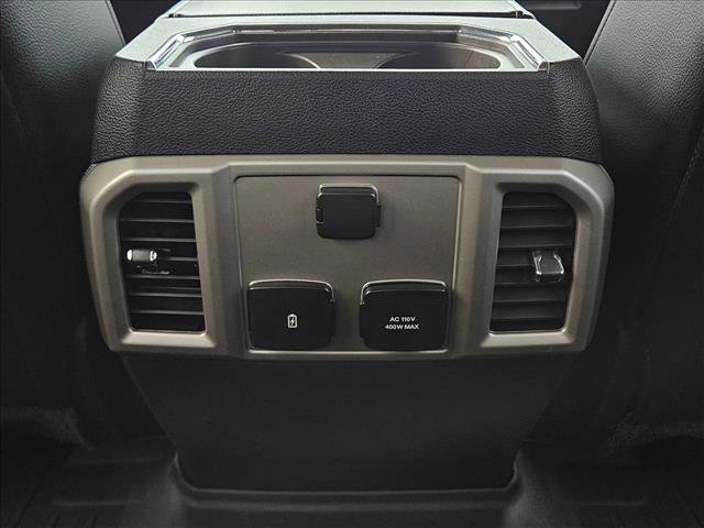 Used 2018 Ford F250 Lariat w/ Lariat Value Package AWD/4WD image 16