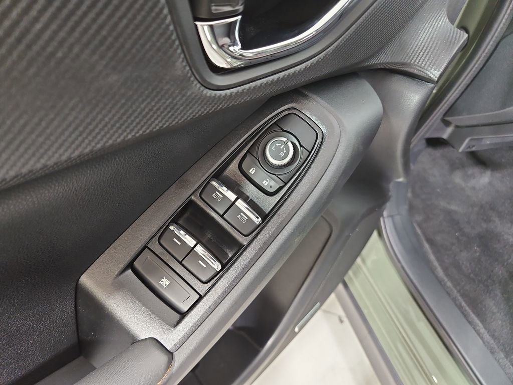 New 2026 Subaru Crosstrek 2.5i Limited AWD/4WD image 11