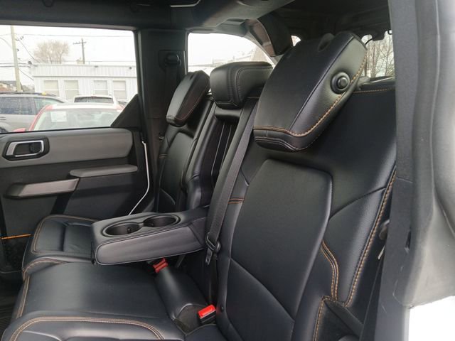Used 2023 Ford Bronco Badlands image 23