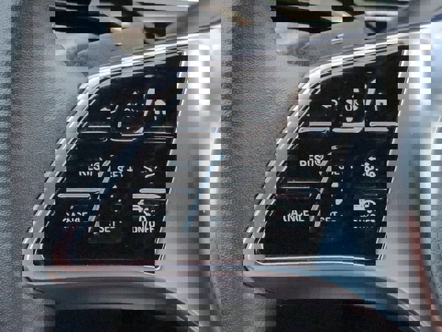 Certified 2024 Mercedes-Benz CLE 300 4MATIC Cabriolet image 24