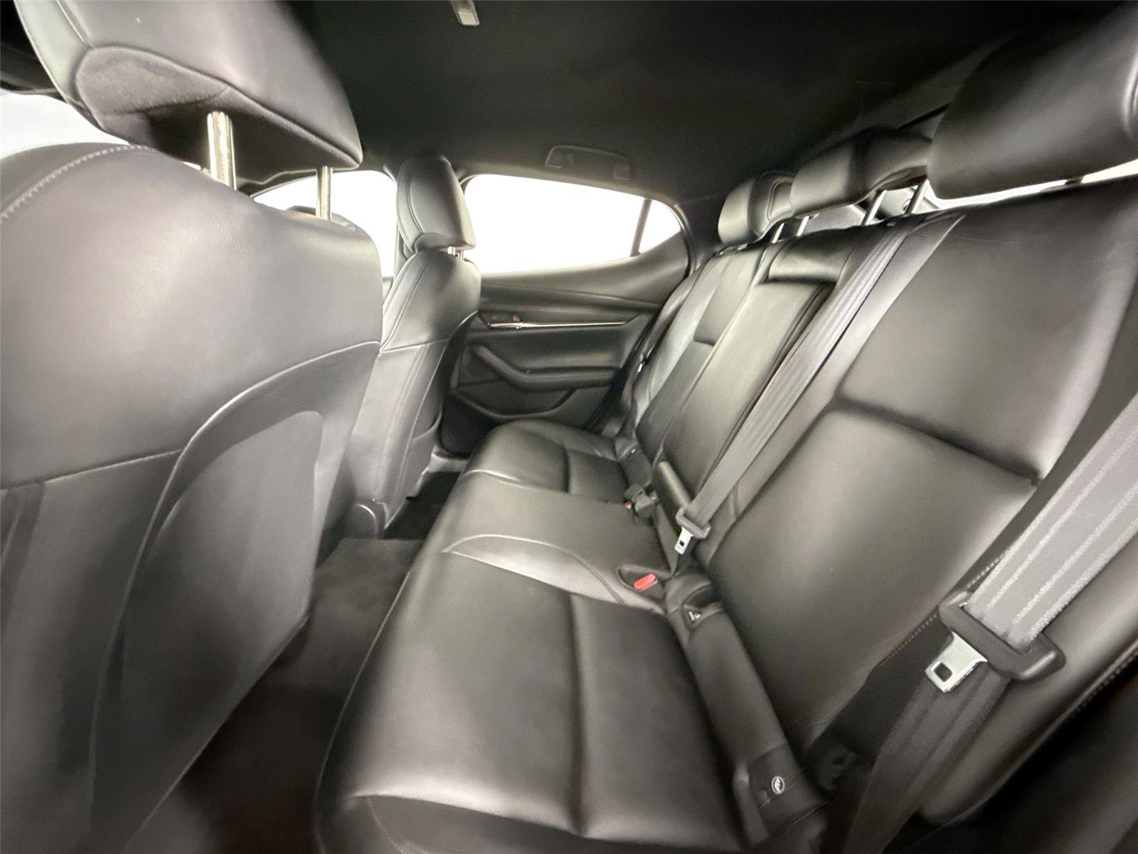 Used 2019 MAZDA MAZDA3 AWD Hatchback image 32