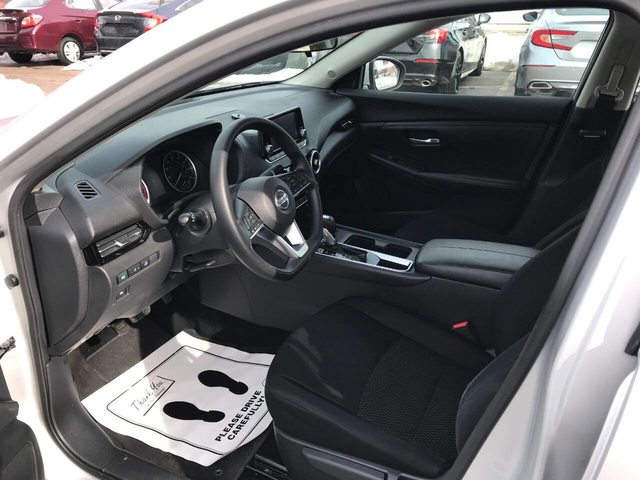 Used 2020 Nissan Sentra S image 9