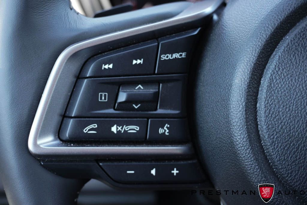 Used 2025 Subaru Outback Touring w/ Tech Package 3 AWD/4WD image 28