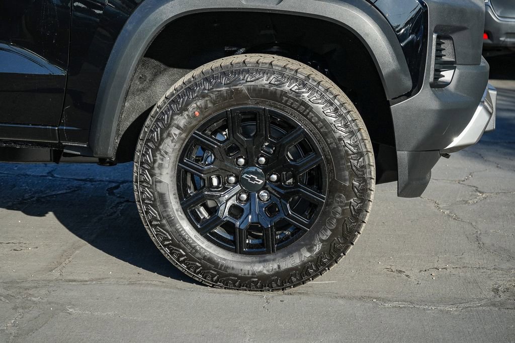 New 2026 Chevrolet Colorado Trail Boss AWD/4WD image 9