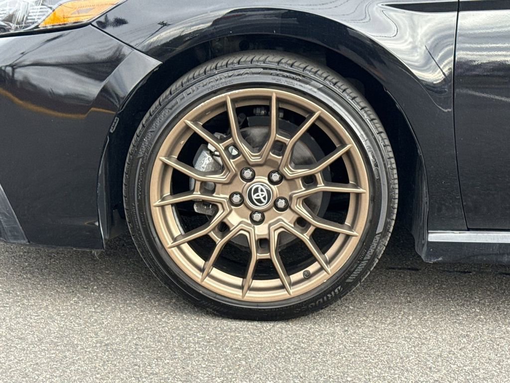 Used 2023 Toyota Camry SE image 12