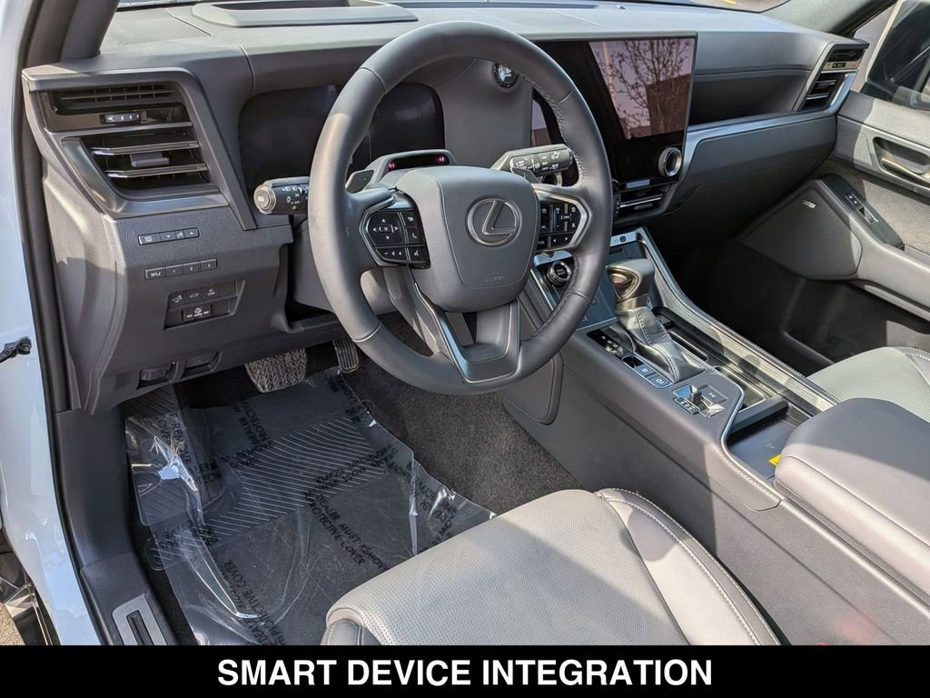 Used 2025 Lexus GX 550 w/ Cold Area Package image 19