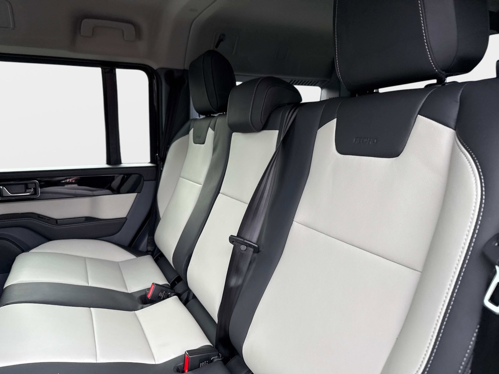 New 2025 INEOS Grenadier image 12