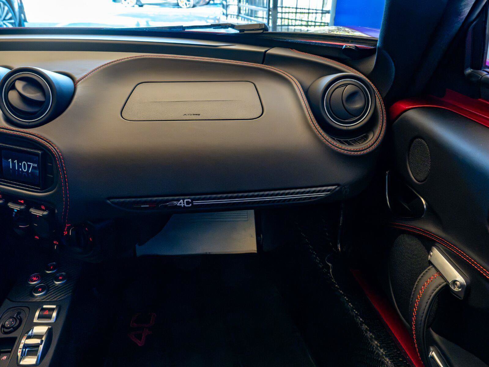 Used 2015 Alfa Romeo 4C Launch Edition w/ Convenience Group RWD image 16