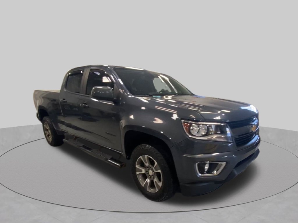 Used 2017 Chevrolet Colorado Z71 AWD/4WD image 3