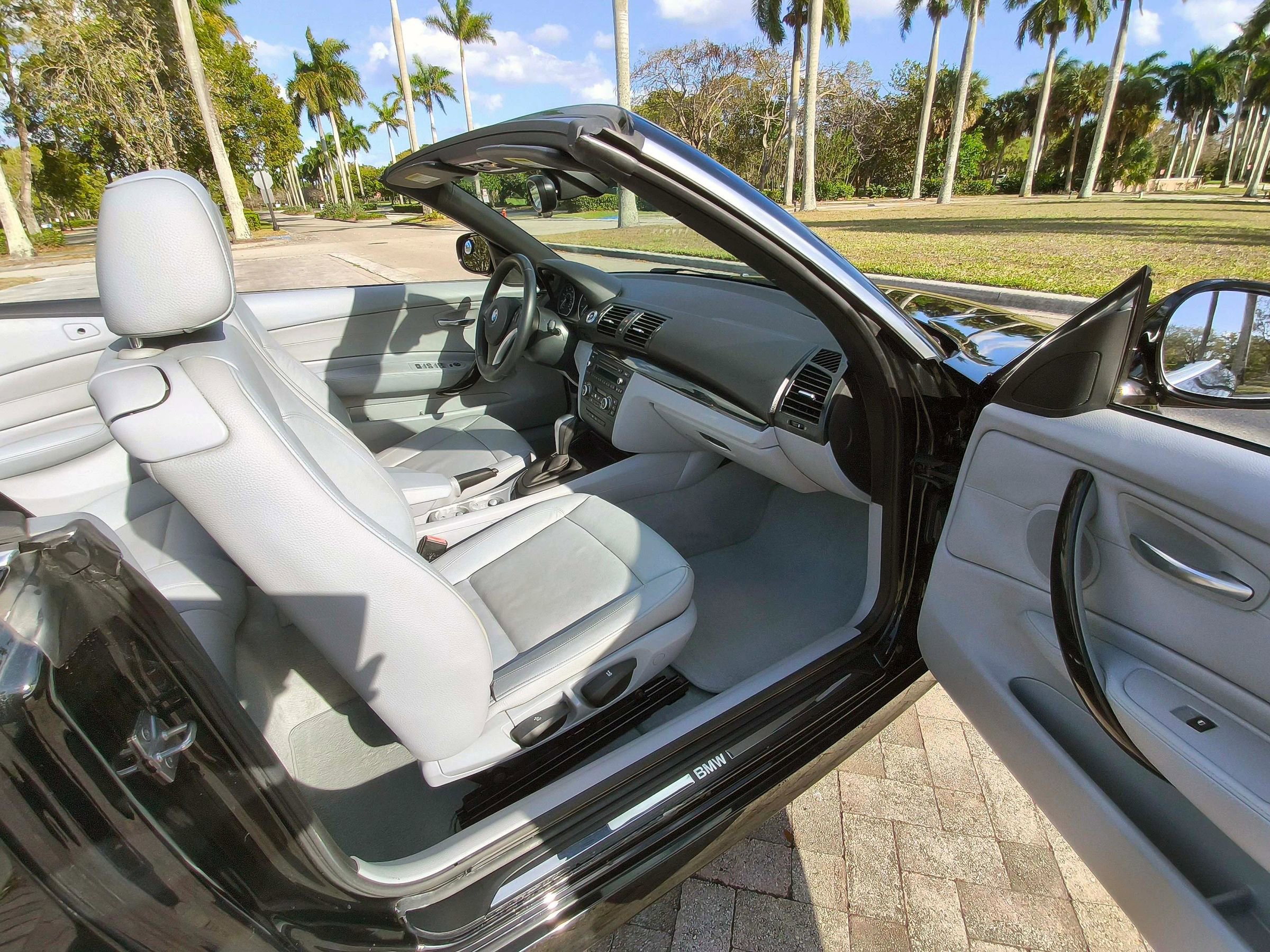 Used 2011 BMW 128i 128i Convertible 2D image 29