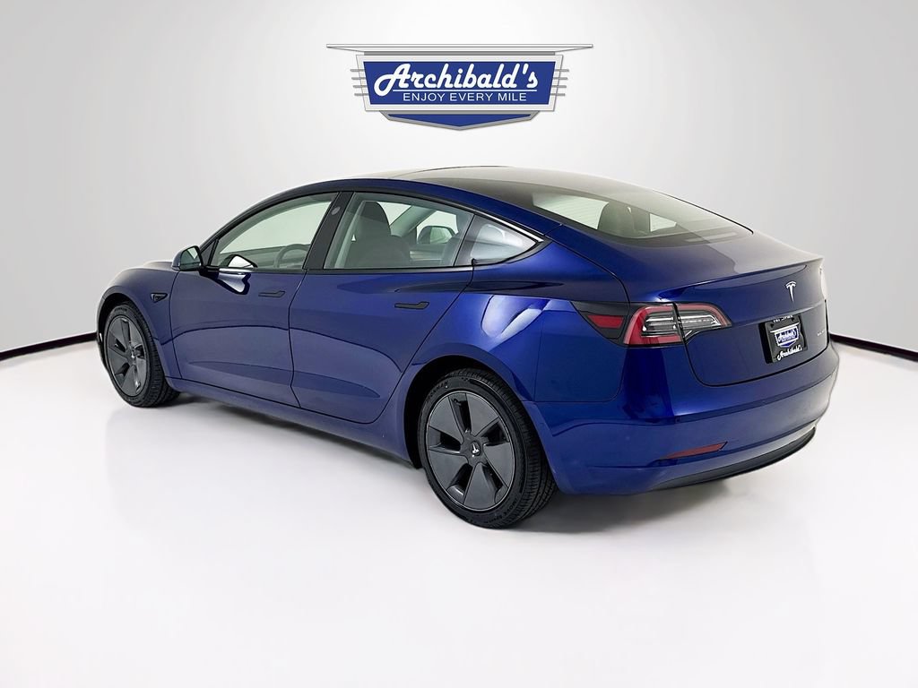 Used 2022 Tesla Model 3 Long Range AWD/4WD image 5