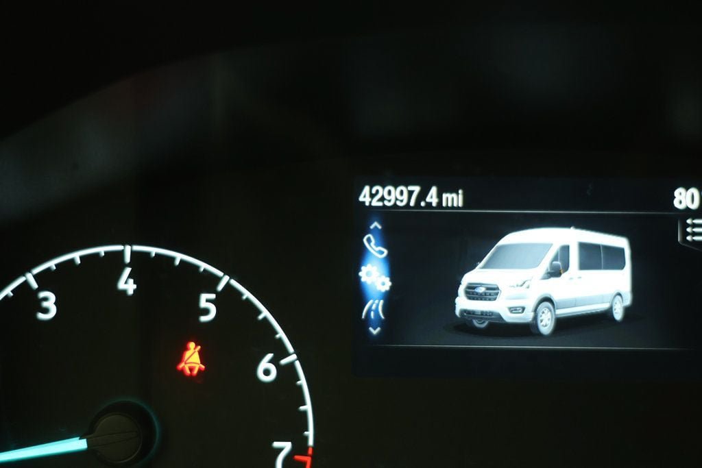 Used 2023 Ford Transit 350 XLT RWD image 11