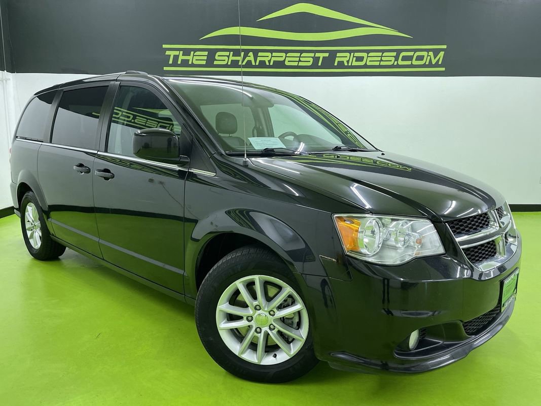 Used 2018 Dodge Grand Caravan SXT image 1