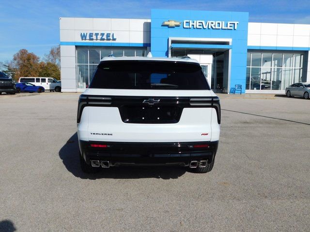 New 2026 Chevrolet Traverse RS w/ LPO, Floor Liner Package image 4