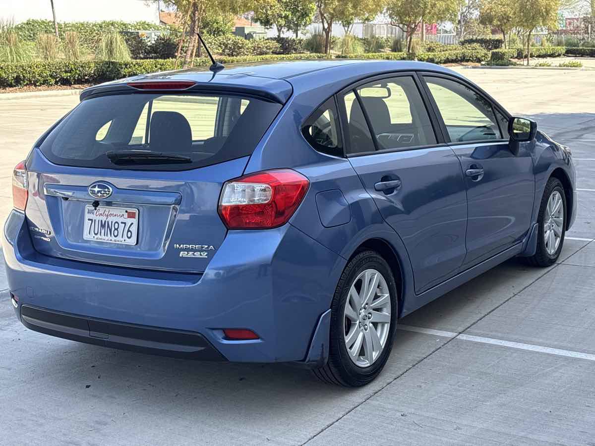 Used 2016 Subaru Impreza 2.0i Premium AWD/4WD image 3