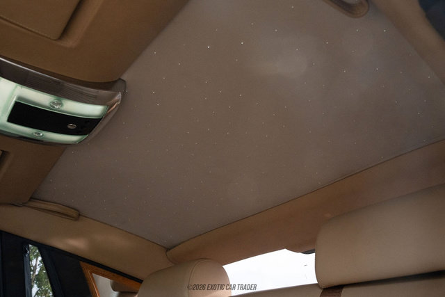 Used 2005 Rolls-Royce Phantom Sedan RWD image 25