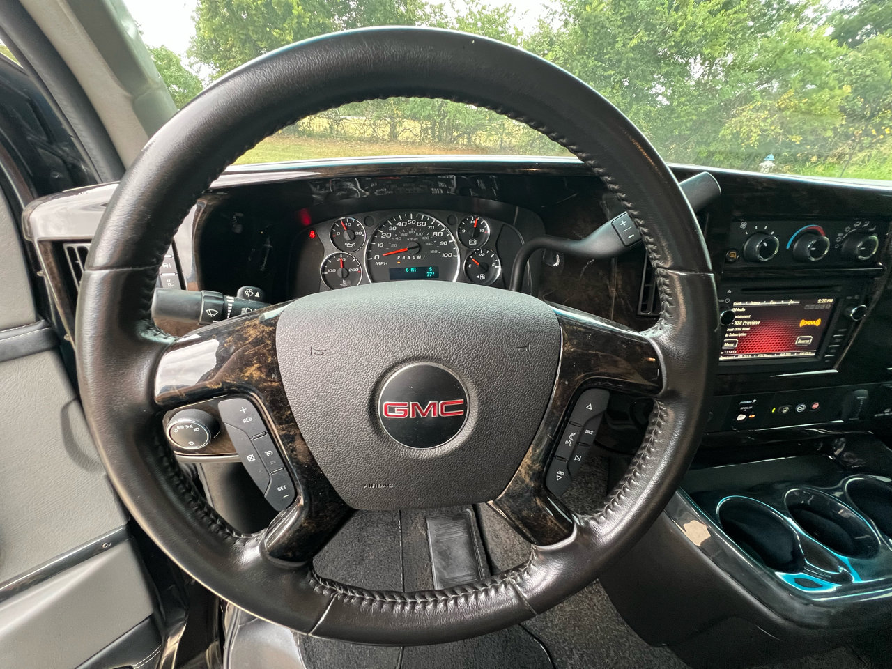 Used 2018 GMC Savana 3500 image 30
