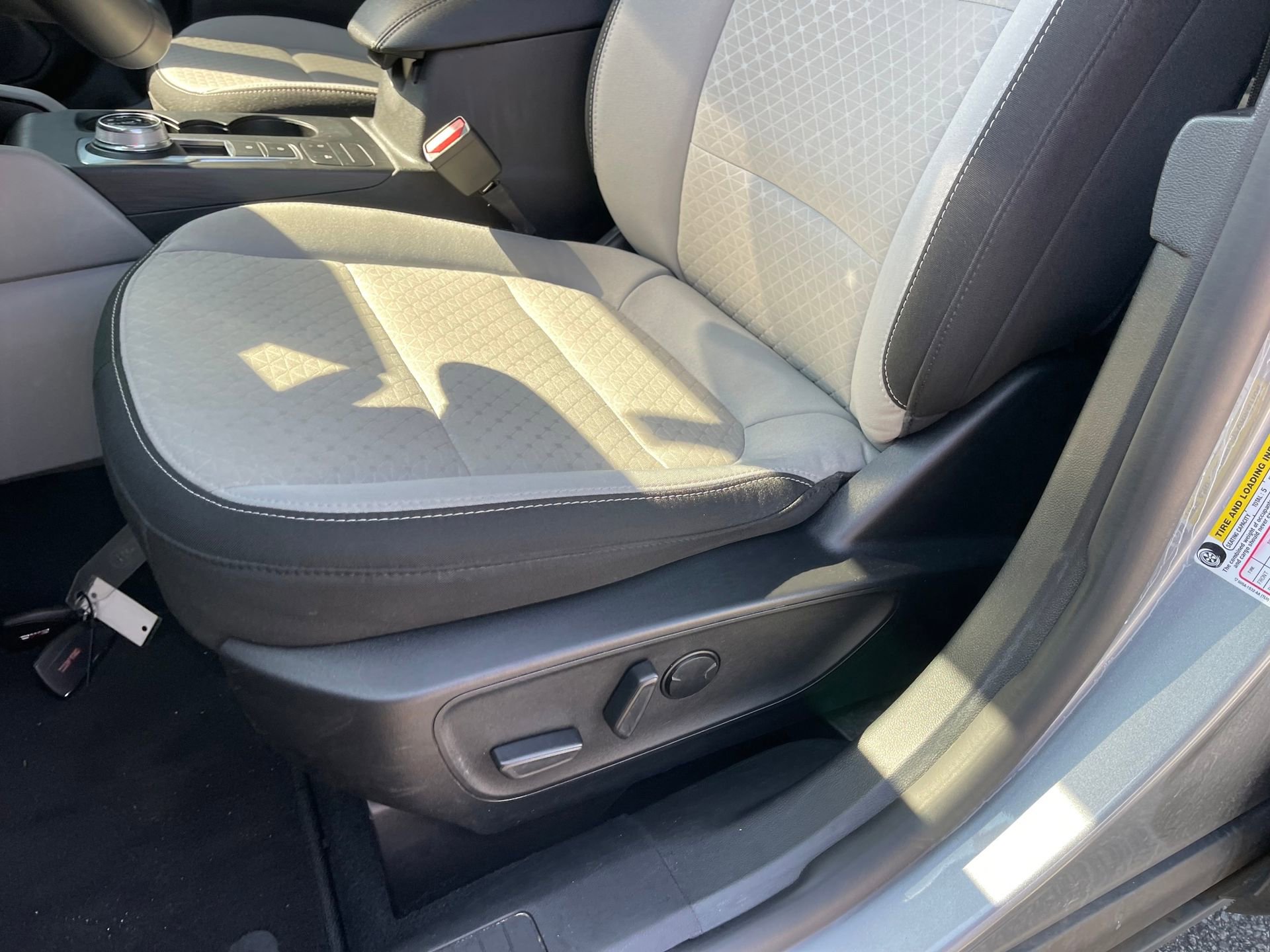 Used 2024 Ford Escape Active image 14