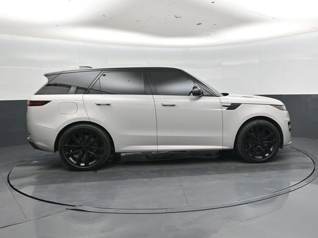 Used 2026 Land Rover Range Rover Sport Autobiography AWD/4WD image 2