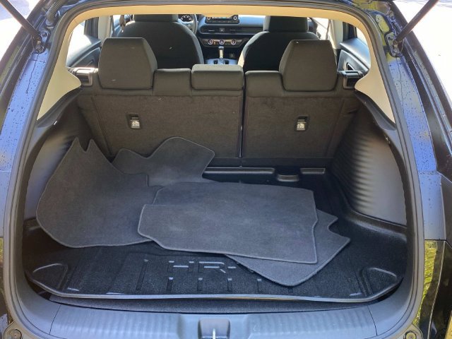 Used 2024 Honda HR-V LX image 28