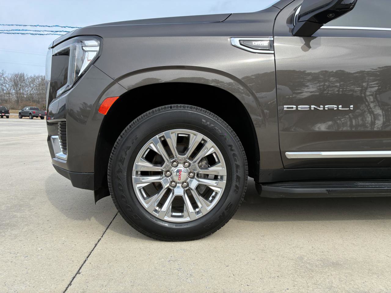 Used 2021 GMC Yukon XL Denali image 7