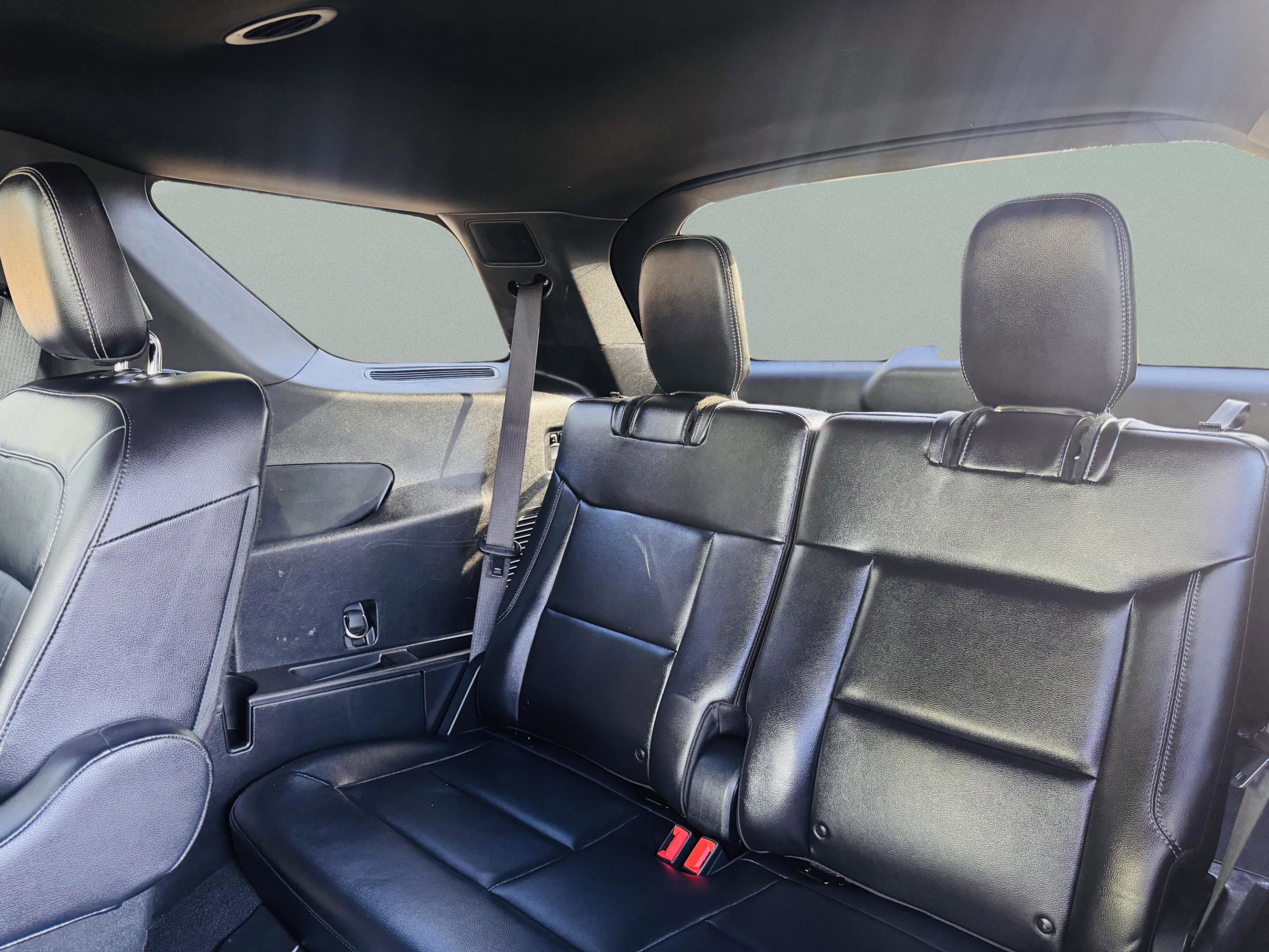 Used 2020 Ford Explorer Limited w/ Class III Trailer Tow Package image 28