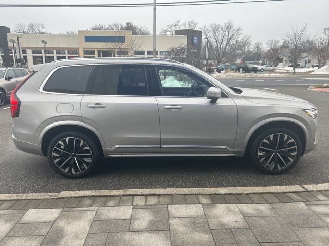 Used 2025 Volvo XC90 B6 Plus AWD/4WD image 6