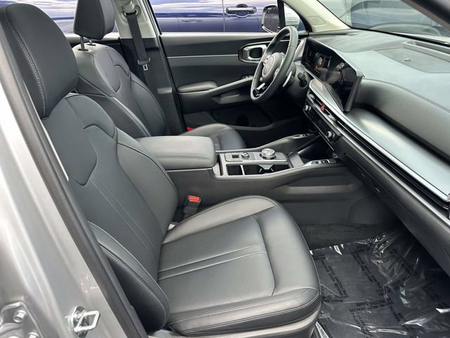 Used 2025 Kia Sorento EX w/ EX Panoramic Sunroof Package AWD/4WD image 20
