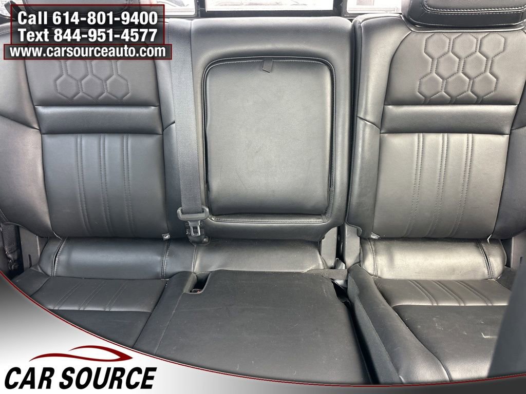 Used 2022 Nissan Frontier PRO-4X w/ Pro-4X Premium Package image 15