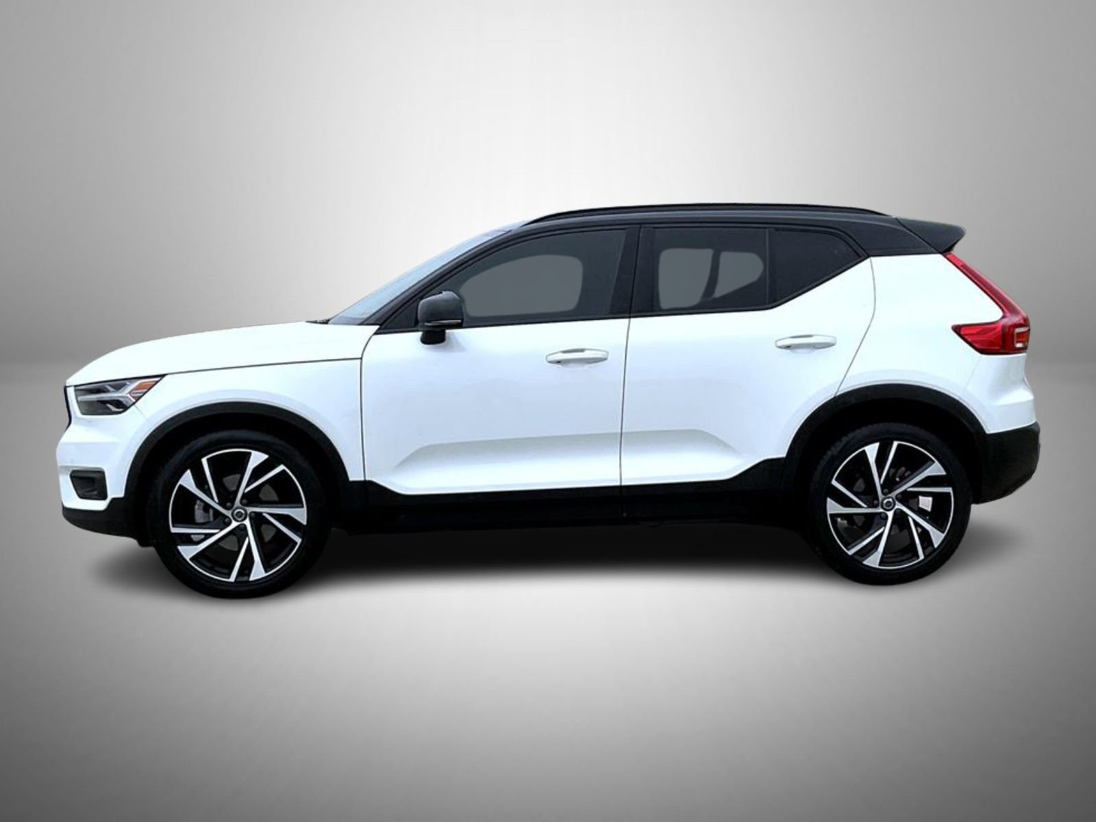 Used 2020 Volvo XC40 T5 R-Design AWD/4WD image 8