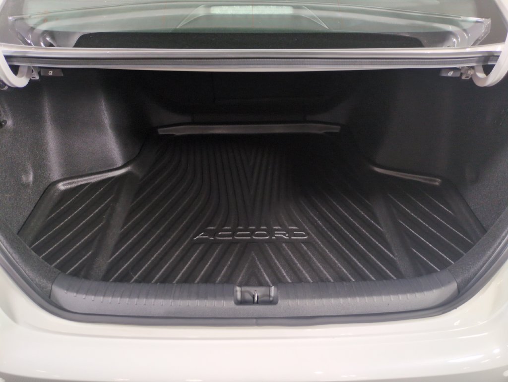 Certified 2025 Honda Accord Sport image 29