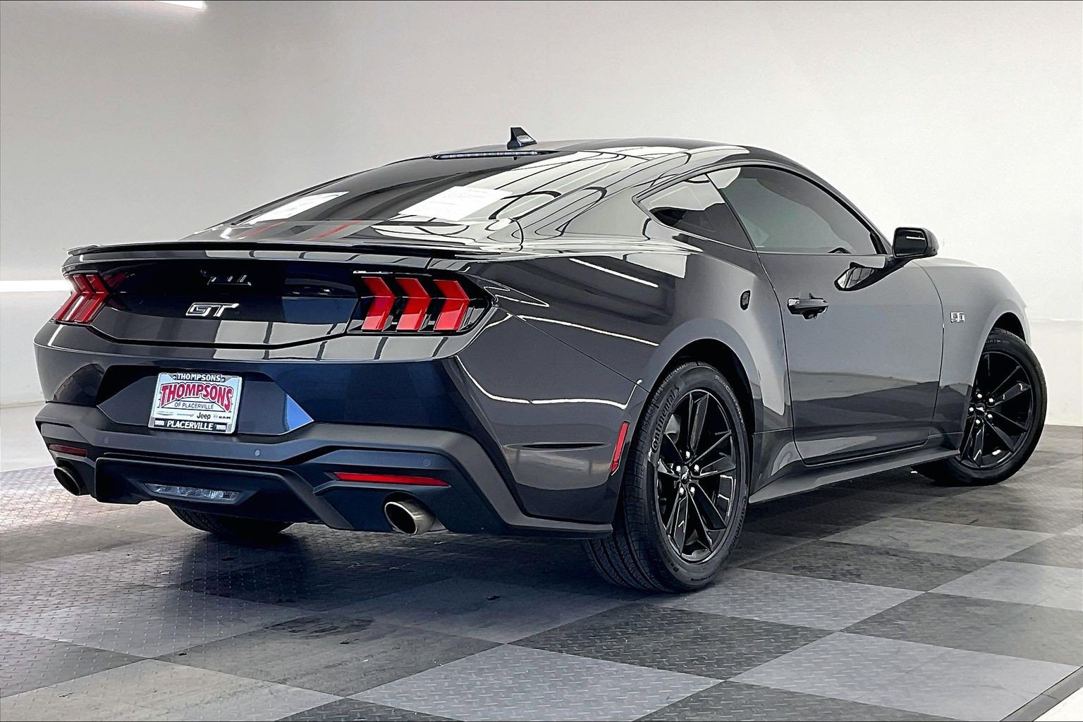 Used 2024 Ford Mustang GT RWD image 13
