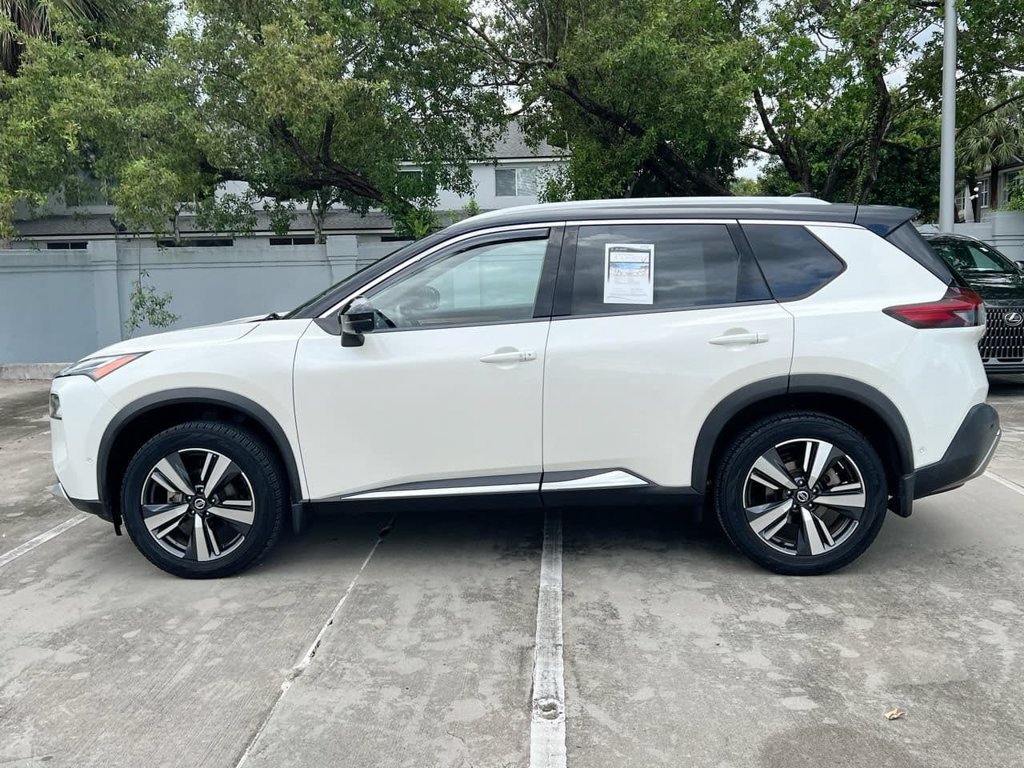 Used 2021 Nissan Rogue Platinum FWD image 4