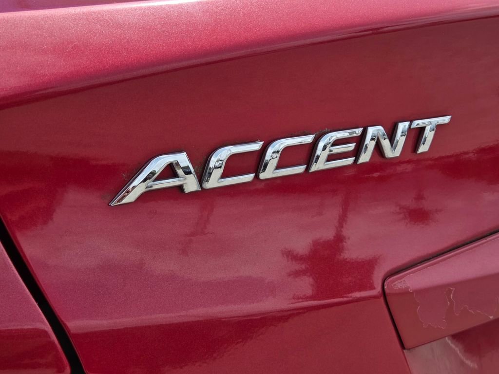 Used 2016 Hyundai Accent SE FWD image 16