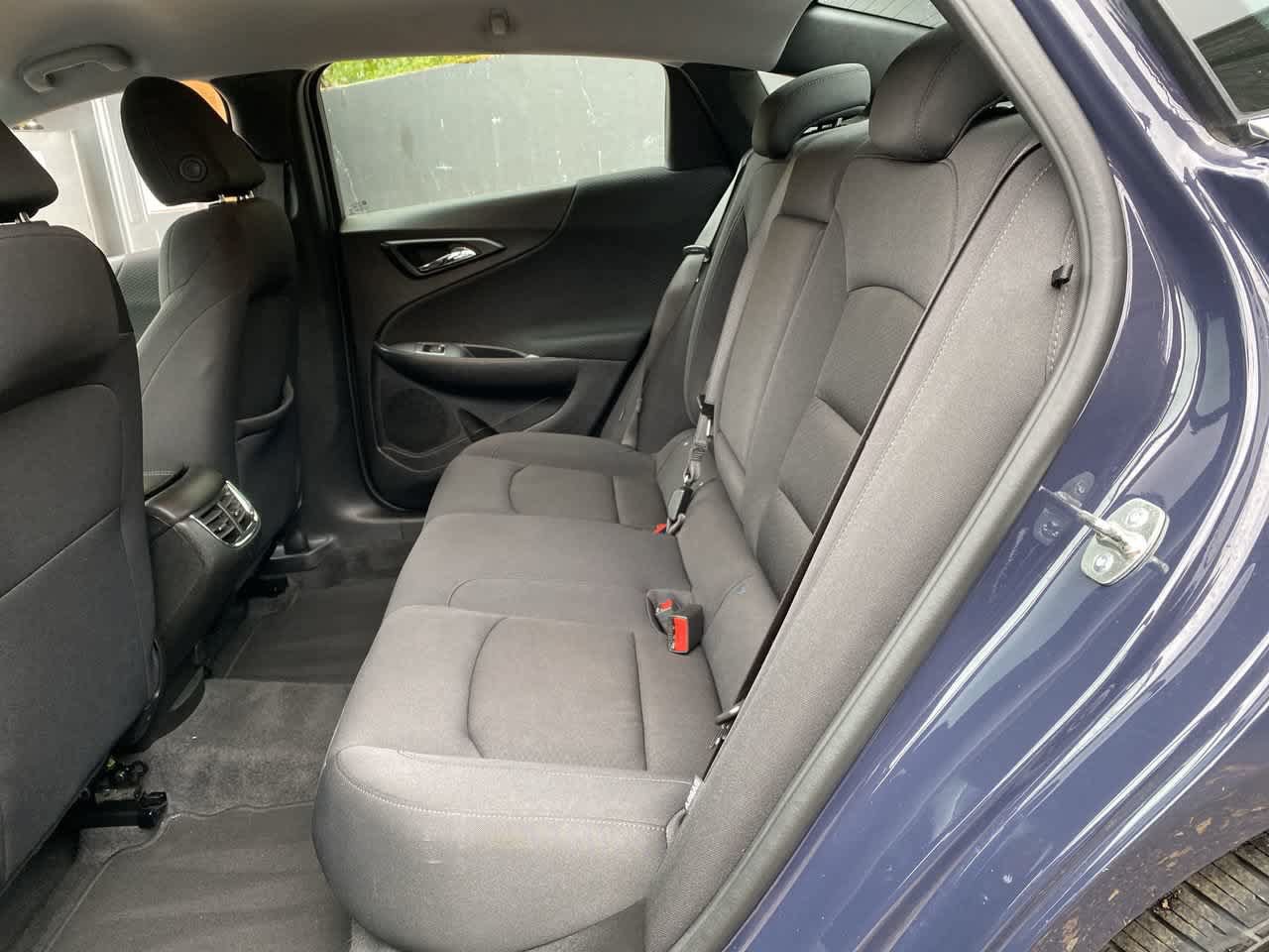 Used 2025 Chevrolet Malibu LT FWD image 16