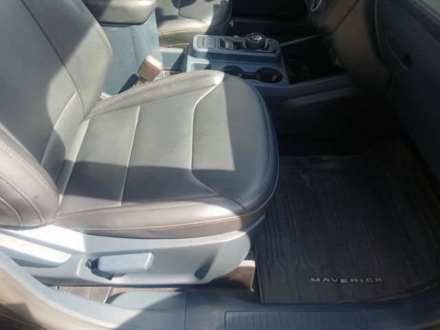 Certified 2024 Ford Maverick Lariat w/ Black Appearance Package FWD image 45