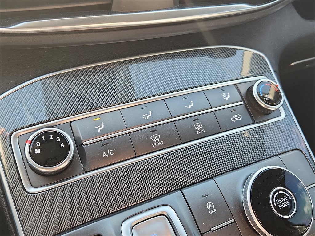 Used 2021 Hyundai Santa Fe SE image 28