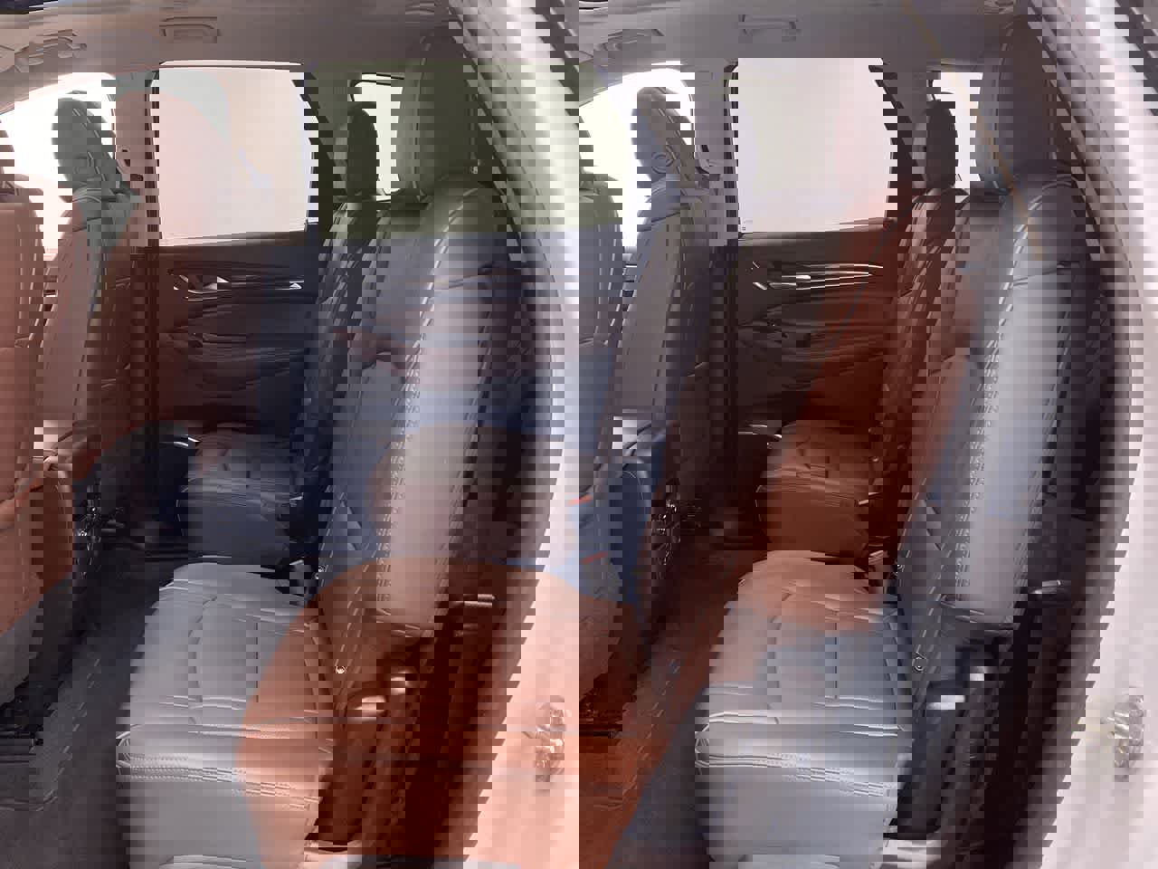 Used 2021 Buick Enclave Avenir w/ Avenir Technology Package image 16