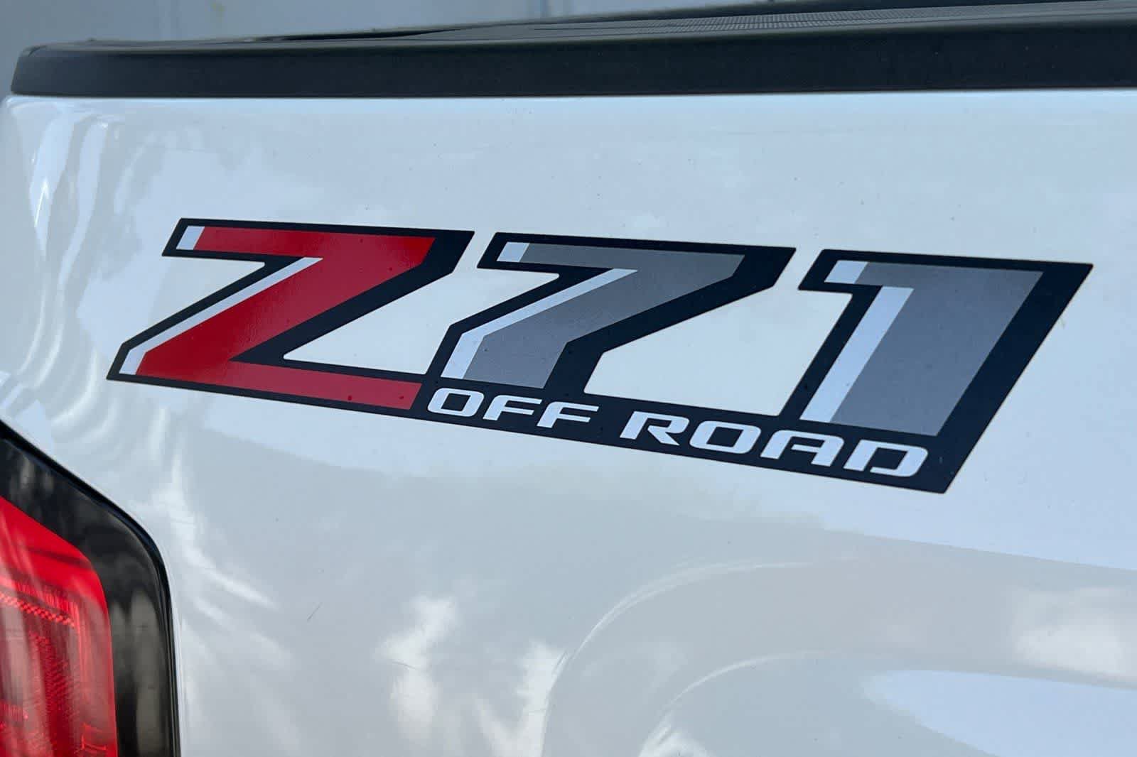 Used 2019 Chevrolet Silverado 3500 LTZ w/ Duramax Plus Package AWD/4WD image 16