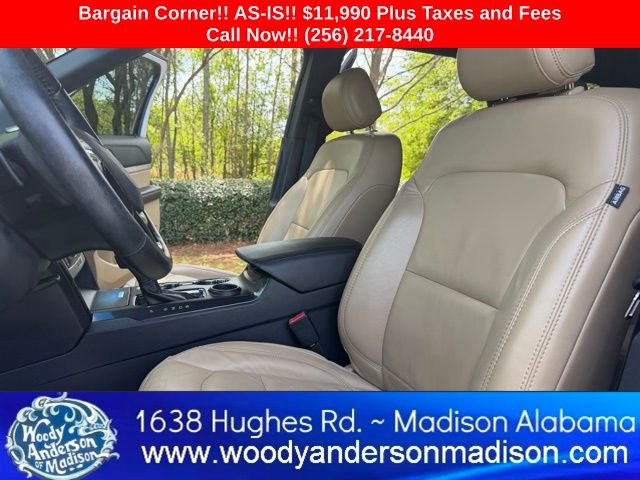 Used 2017 Ford Explorer XLT w/ Equipment Group 202A image 19