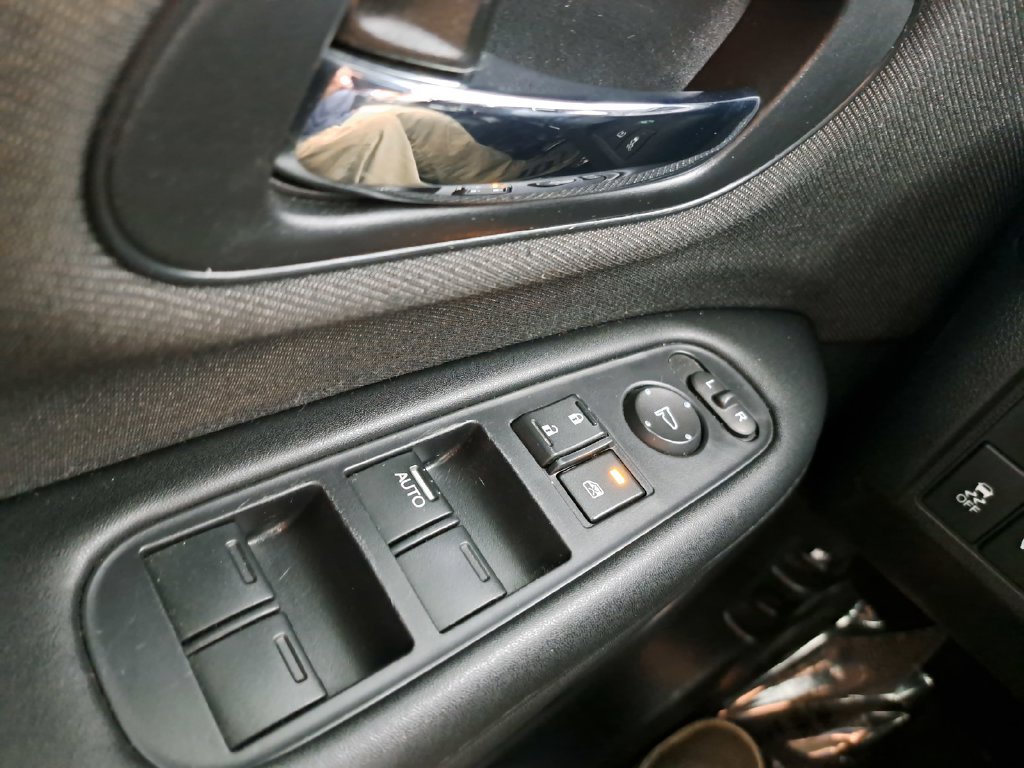 Used 2022 Honda HR-V Sport image 21