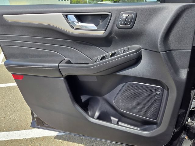 Certified 2022 Ford Escape SEL w/ Technology Package FWD image 26
