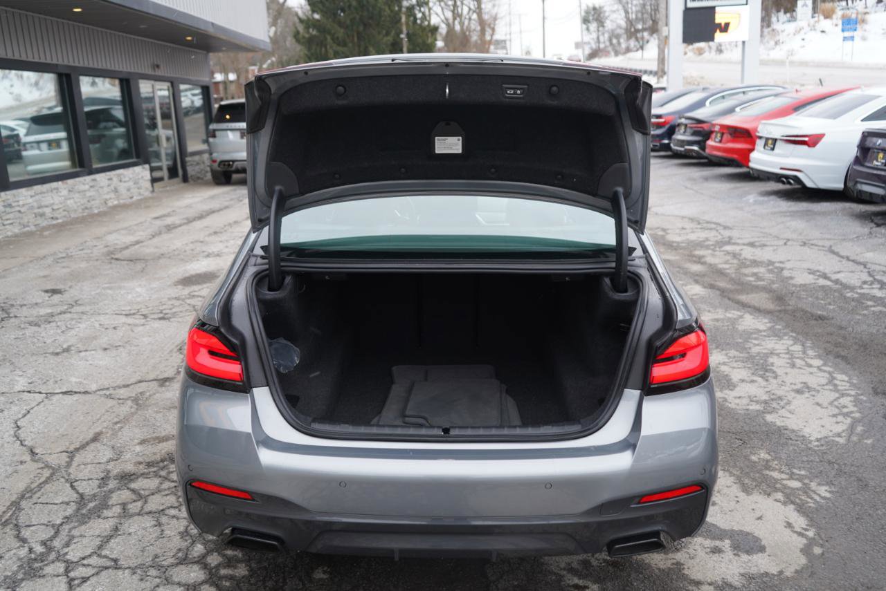 Used 2023 BMW 540i xDrive w/ M Sport Package image 52