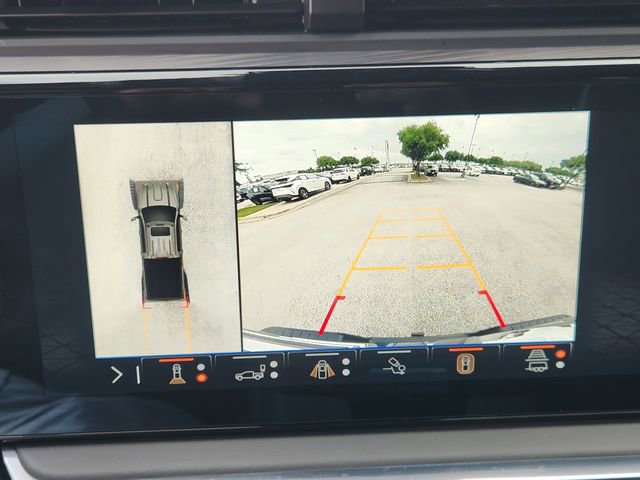 Used 2024 GMC Sierra 2500 Denali Ultimate AWD/4WD image 13