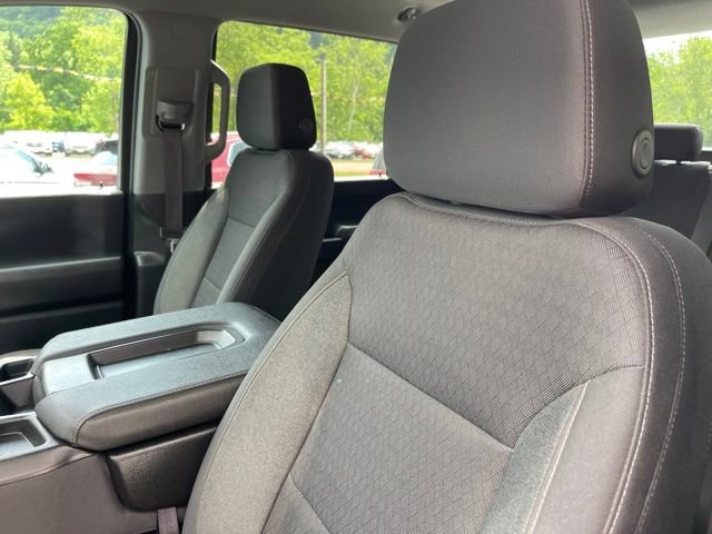 Used 2024 Chevrolet Silverado 2500 Custom w/ Custom Convenience Package AWD/4WD image 18