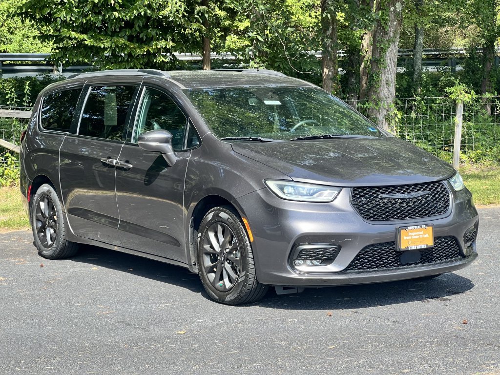 Used 2021 Chrysler Pacifica Touring-L w/ S Appearance Package
