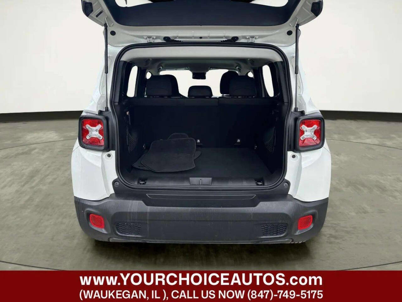 Used 2020 Jeep Renegade Sport w/ Sport Appearance Group AWD/4WD image 13