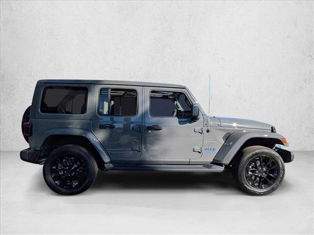 Used 2023 Jeep Wrangler Sahara w/ Cold Weather Group image 4