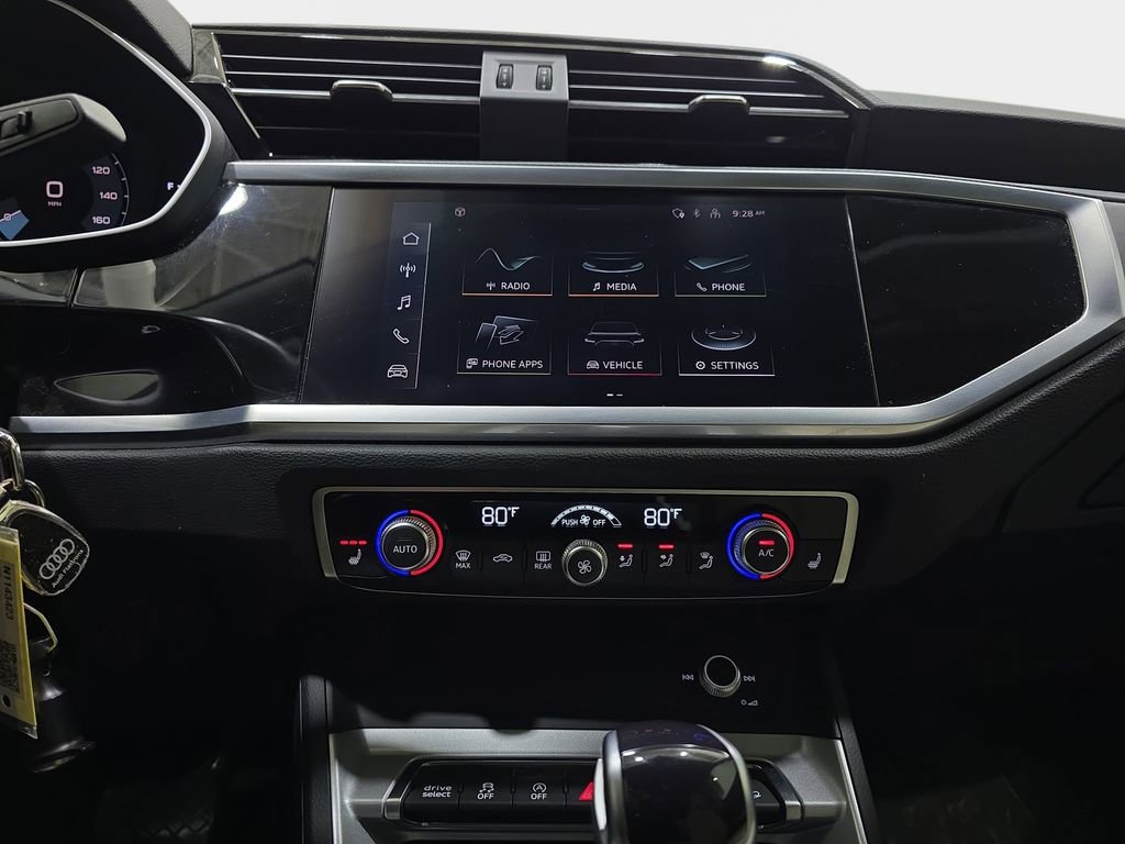 Used 2022 Audi Q3 2.0T Premium image 21