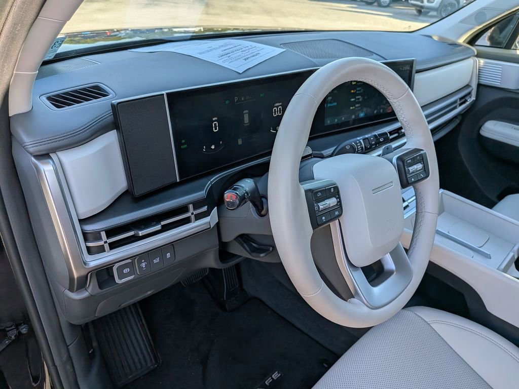 Used 2024 Hyundai Santa Fe SEL image 14
